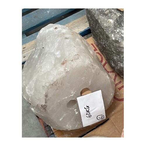 Himalayan Salt Ornament 50-65kg WHITE